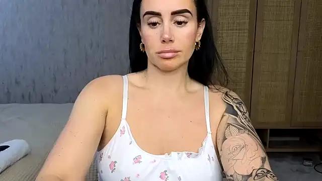 Check out our webcam shows gallery and message on a personal level with our sweet squirt cams hosts, showing off their natural physiques and sex toys.
