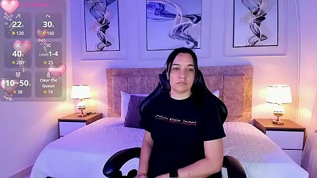 lili_milf4 from StripChat is Freechat