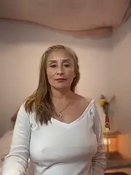 lilian_prada from StripChat is Freechat