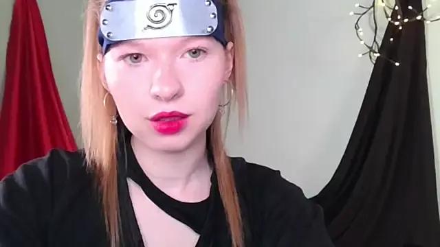LiliMooooon from StripChat is Freechat