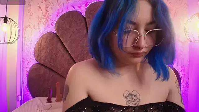 Lilith_curvy from StripChat is Freechat