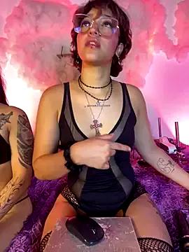 Check out our webcam shows gallery and message on a personal level with our sweet squirt cams hosts, showing off their natural physiques and sex toys.