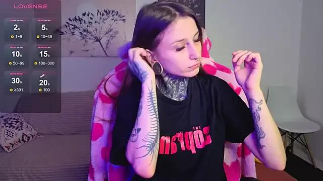 Check out our webcam shows gallery and message on a personal level with our sweet squirt cams hosts, showing off their natural physiques and sex toys.