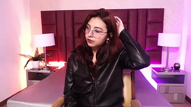 LilithSlap from StripChat is Freechat