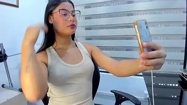 Check out our webcam shows gallery and message on a personal level with our sweet squirt cams hosts, showing off their natural physiques and sex toys.