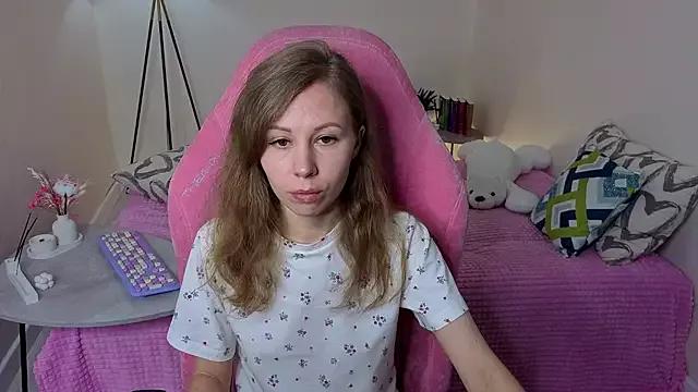 Check out our webcam shows gallery and message on a personal level with our sweet squirt cams hosts, showing off their natural physiques and sex toys.