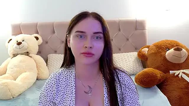 Check out our webcam shows gallery and message on a personal level with our sweet squirt cams hosts, showing off their natural physiques and sex toys.