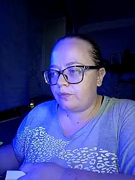 LillyWilly from StripChat is Freechat