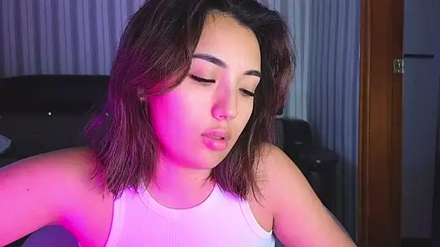 Check out our webcam shows gallery and message on a personal level with our sweet squirt cams hosts, showing off their natural physiques and sex toys.