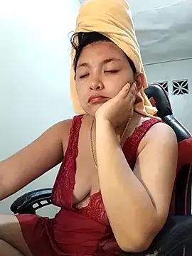 lily_fucking from StripChat is Freechat