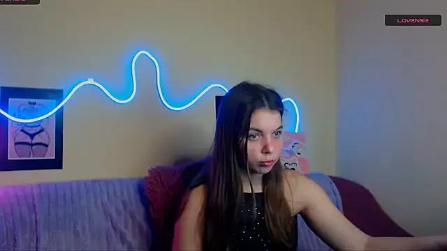 lilyBronks89 from StripChat is Freechat
