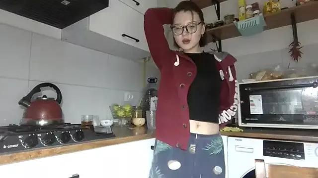 LilysTaylor from StripChat is Freechat