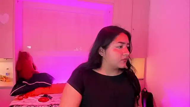 LilyWhitney from StripChat is Freechat