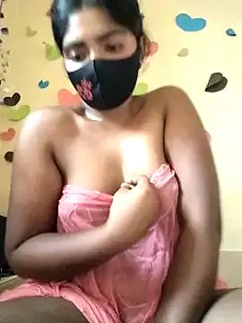 Lina-Rose from StripChat is Freechat
