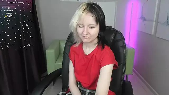 Check out our webcam shows gallery and message on a personal level with our sweet squirt cams hosts, showing off their natural physiques and sex toys.