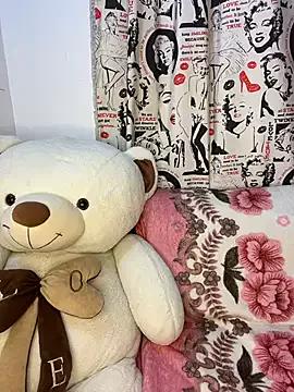 Check out our webcam shows gallery and message on a personal level with our sweet squirt cams hosts, showing off their natural physiques and sex toys.