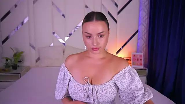 Check out our webcam shows gallery and message on a personal level with our sweet squirt cams hosts, showing off their natural physiques and sex toys.