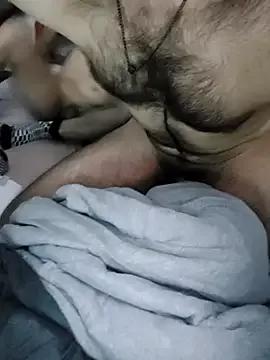 lionandbear from StripChat is Freechat