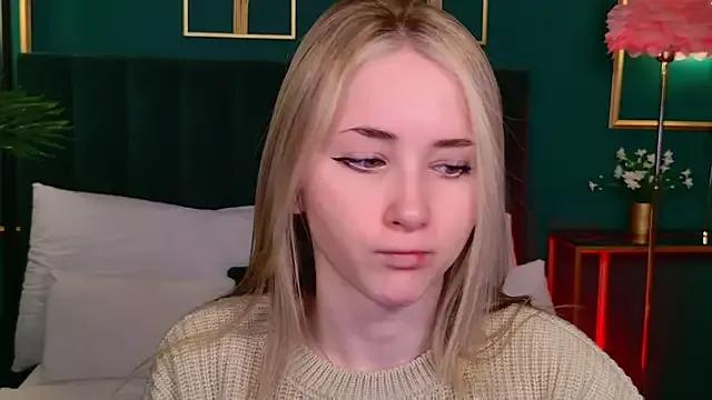 LiraKink from StripChat is Freechat