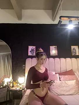 Check out our webcam shows gallery and message on a personal level with our sweet squirt cams hosts, showing off their natural physiques and sex toys.