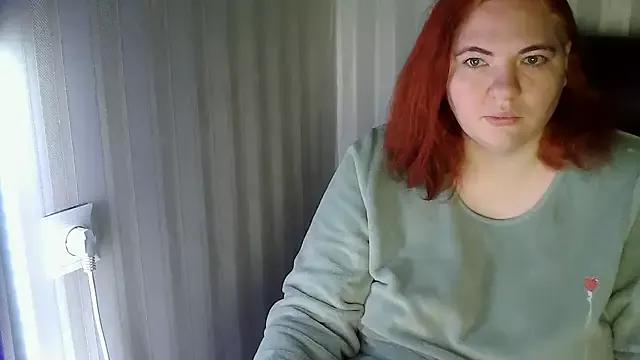 LisaLeon from StripChat is Freechat