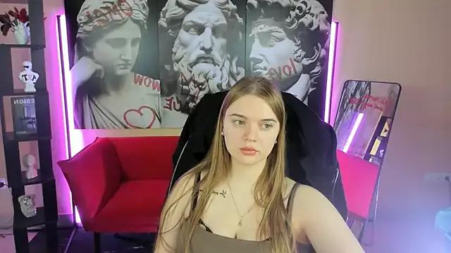 LisaMitchell from StripChat is Freechat