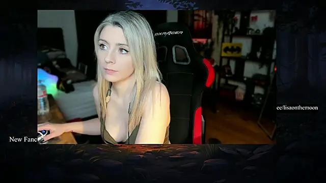 Check out our webcam shows gallery and message on a personal level with our sweet squirt cams hosts, showing off their natural physiques and sex toys.