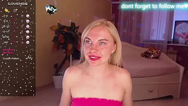 Check out our webcam shows gallery and message on a personal level with our sweet squirt cams hosts, showing off their natural physiques and sex toys.