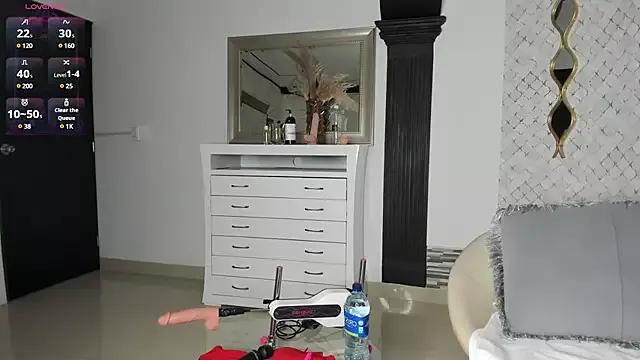 Check out our webcam shows gallery and message on a personal level with our sweet squirt cams hosts, showing off their natural physiques and sex toys.