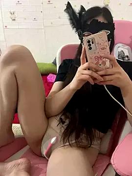 Lissa_xinh09 from StripChat is Freechat