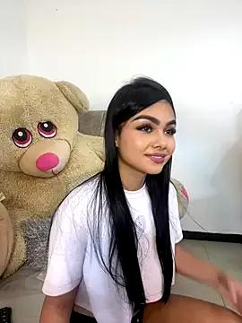 Check out our webcam shows gallery and message on a personal level with our sweet squirt cams hosts, showing off their natural physiques and sex toys.