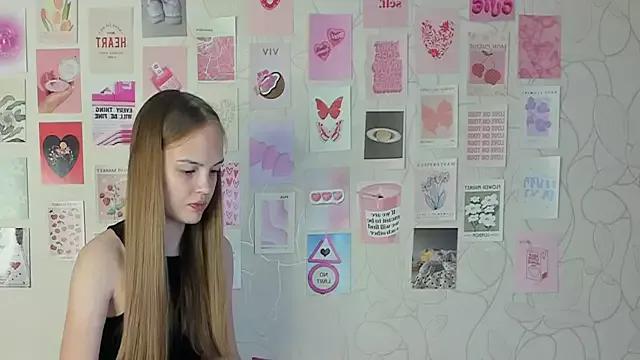 Check out our webcam shows gallery and message on a personal level with our sweet squirt cams hosts, showing off their natural physiques and sex toys.