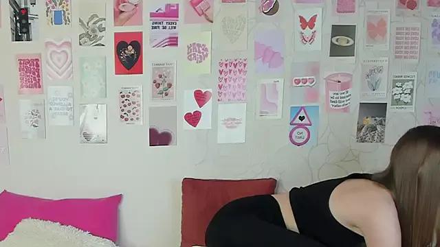 Check out our webcam shows gallery and message on a personal level with our sweet squirt cams hosts, showing off their natural physiques and sex toys.