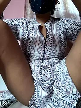 lizahotii from StripChat is Freechat