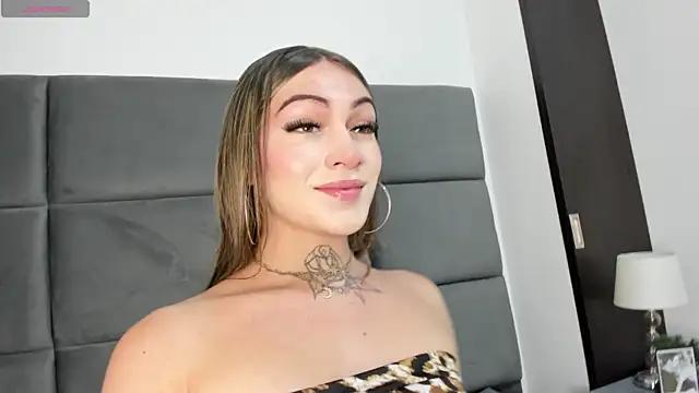 Check out our webcam shows gallery and message on a personal level with our sweet squirt cams hosts, showing off their natural physiques and sex toys.