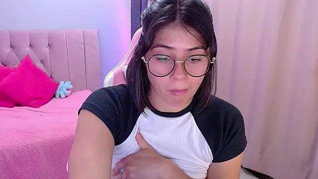 Check out our webcam shows gallery and message on a personal level with our sweet squirt cams hosts, showing off their natural physiques and sex toys.