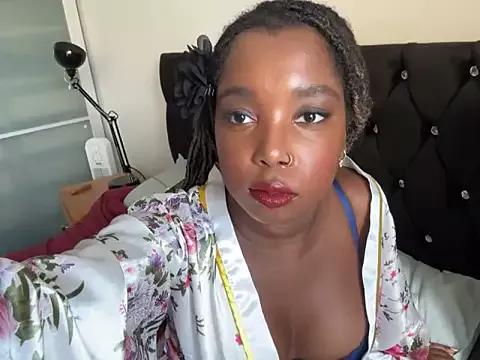 LocsGoddess from StripChat is Freechat