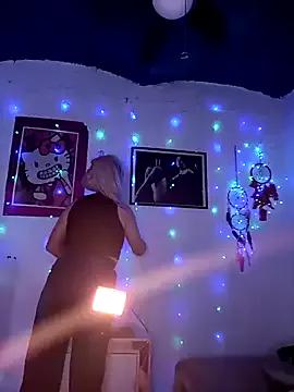 LoganPeny from StripChat is Freechat