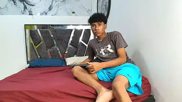 LONDON_BOYS1 from StripChat is Freechat