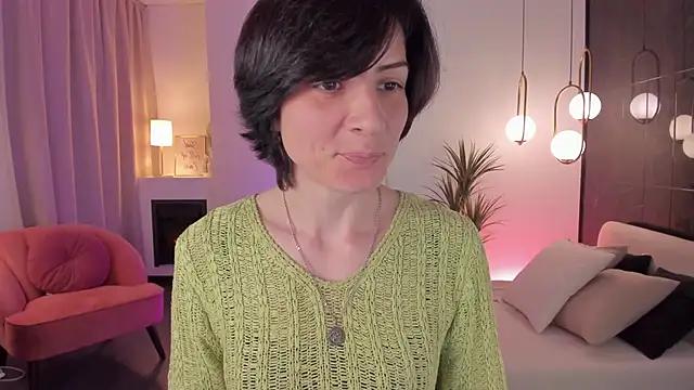LorenDaze from StripChat is Freechat