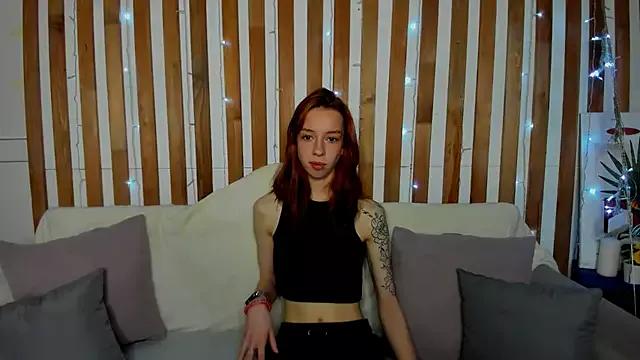 Lori_Williams from StripChat is Freechat
