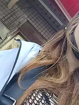 Lovelyanan from StripChat is Freechat