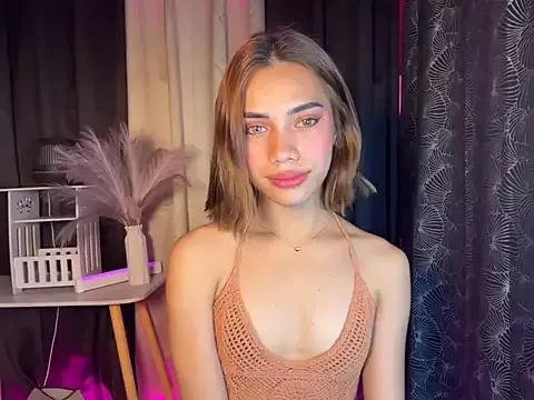 Check out our webcam shows gallery and message on a personal level with our sweet squirt cams hosts, showing off their natural physiques and sex toys.