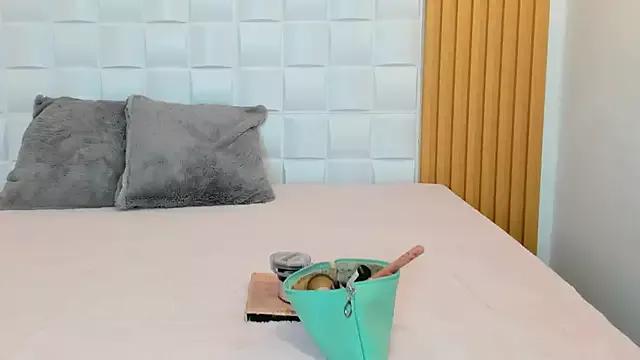 Check out our webcam shows gallery and message on a personal level with our sweet squirt cams hosts, showing off their natural physiques and sex toys.