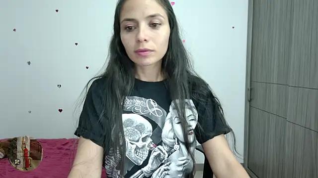 Luana_sweet from StripChat is Freechat