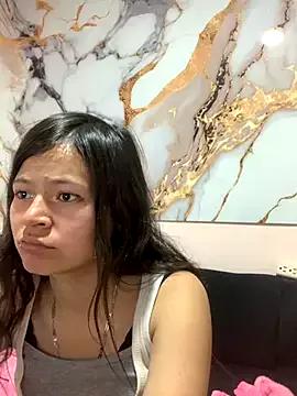 Lucia_20x from StripChat is Freechat