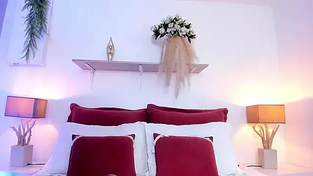 Check out our webcam shows gallery and message on a personal level with our sweet squirt cams hosts, showing off their natural physiques and sex toys.