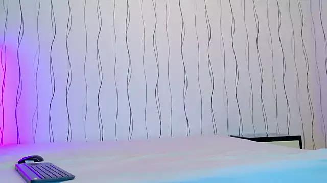 LuciaFuentes from StripChat is Freechat