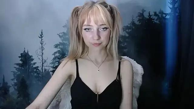 Check out our webcam shows gallery and message on a personal level with our sweet squirt cams hosts, showing off their natural physiques and sex toys.