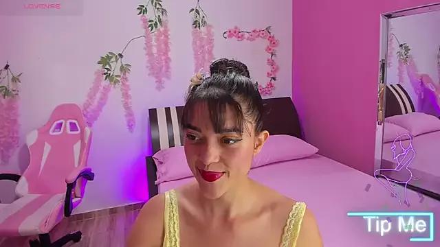 Check out our webcam shows gallery and message on a personal level with our sweet squirt cams hosts, showing off their natural physiques and sex toys.